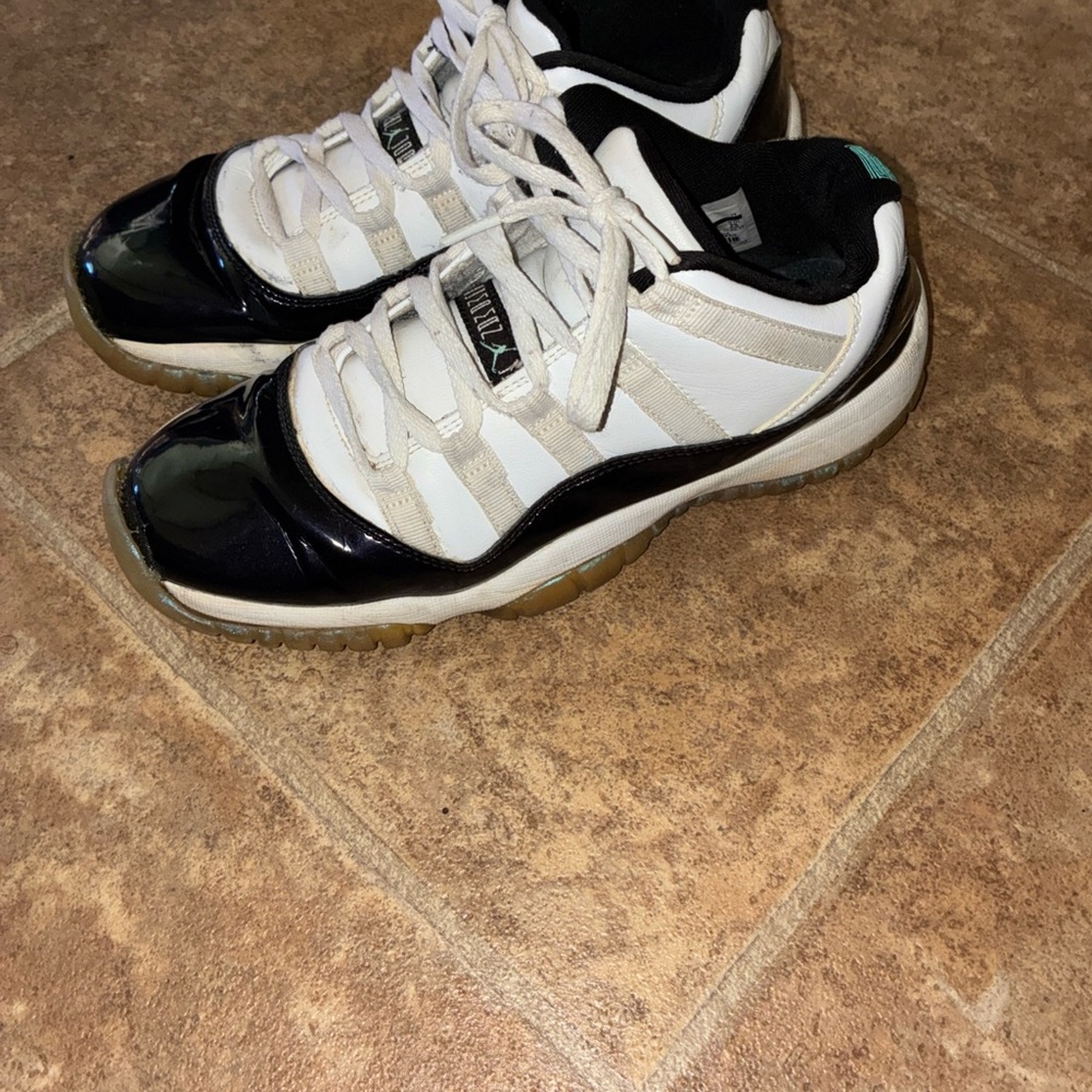 Jordan Black and White Athletic Shoes 7y